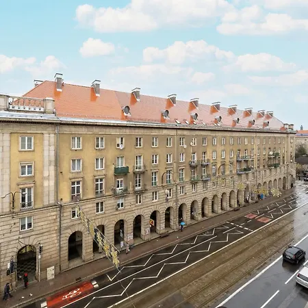 Comfortable In By Renters Apartman Wrocław